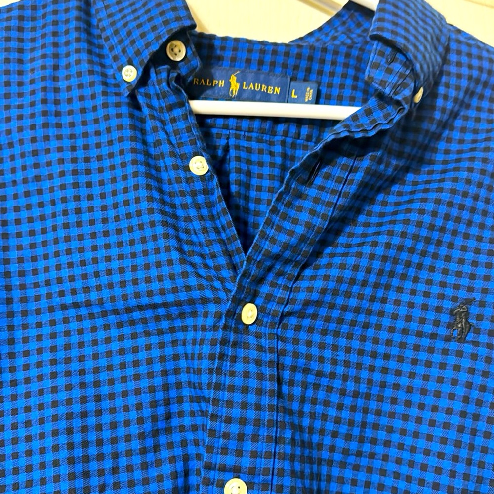 Mens Long-Sleeved Shirt Size Large